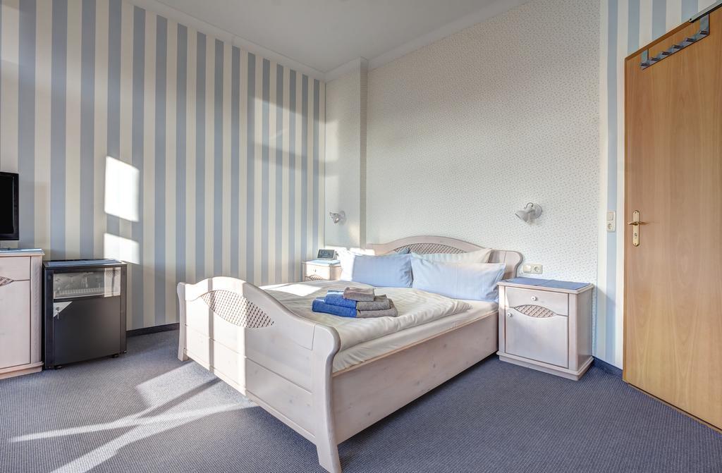 Hotel Villa Seeschloesschen Heringsdorf  Exteriör bild