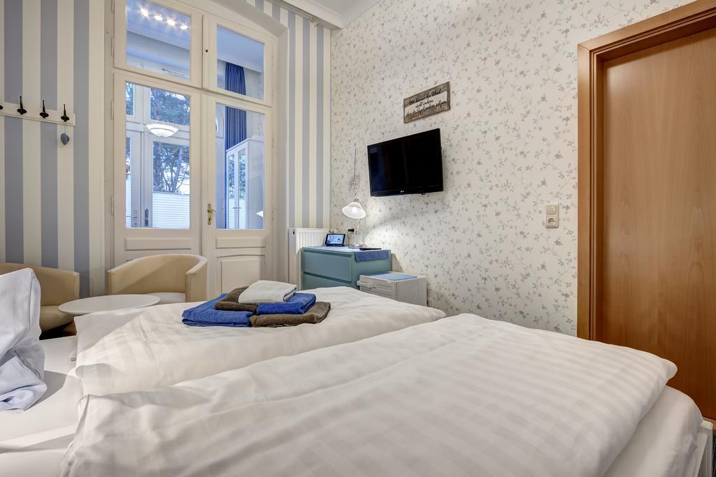 Hotel Villa Seeschloesschen Heringsdorf  Exteriör bild